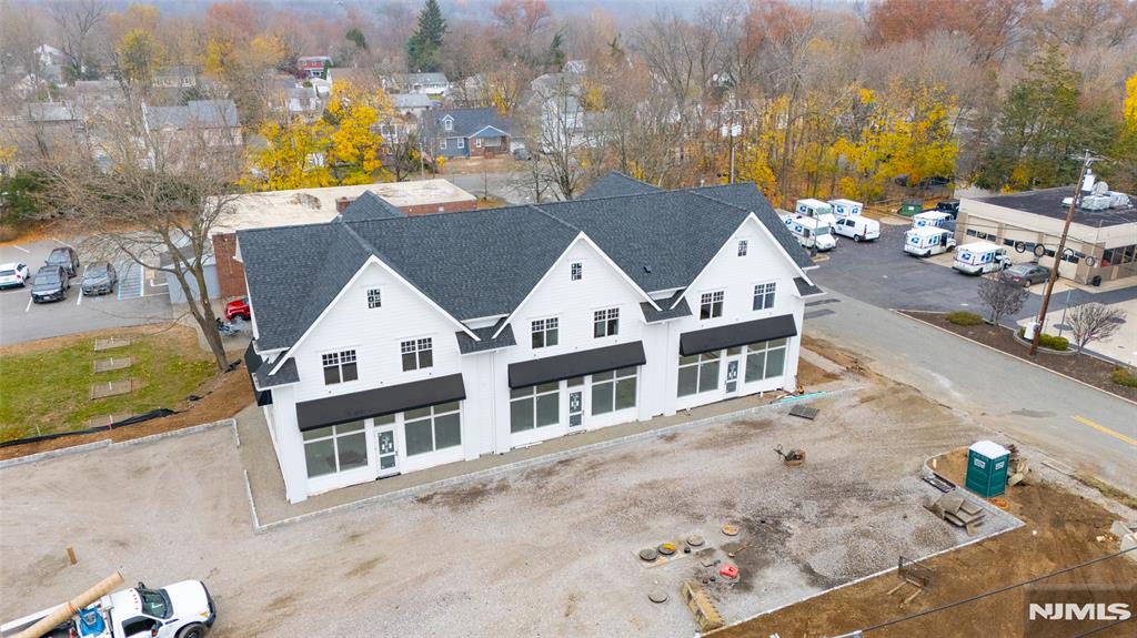 445 Ramapo Valley Road 3