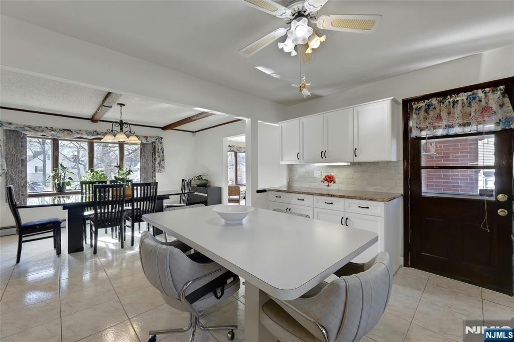 4 Highfield Court