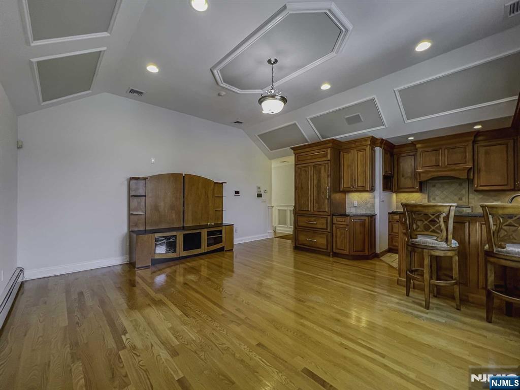91 Cutler Street 2/2nd flr