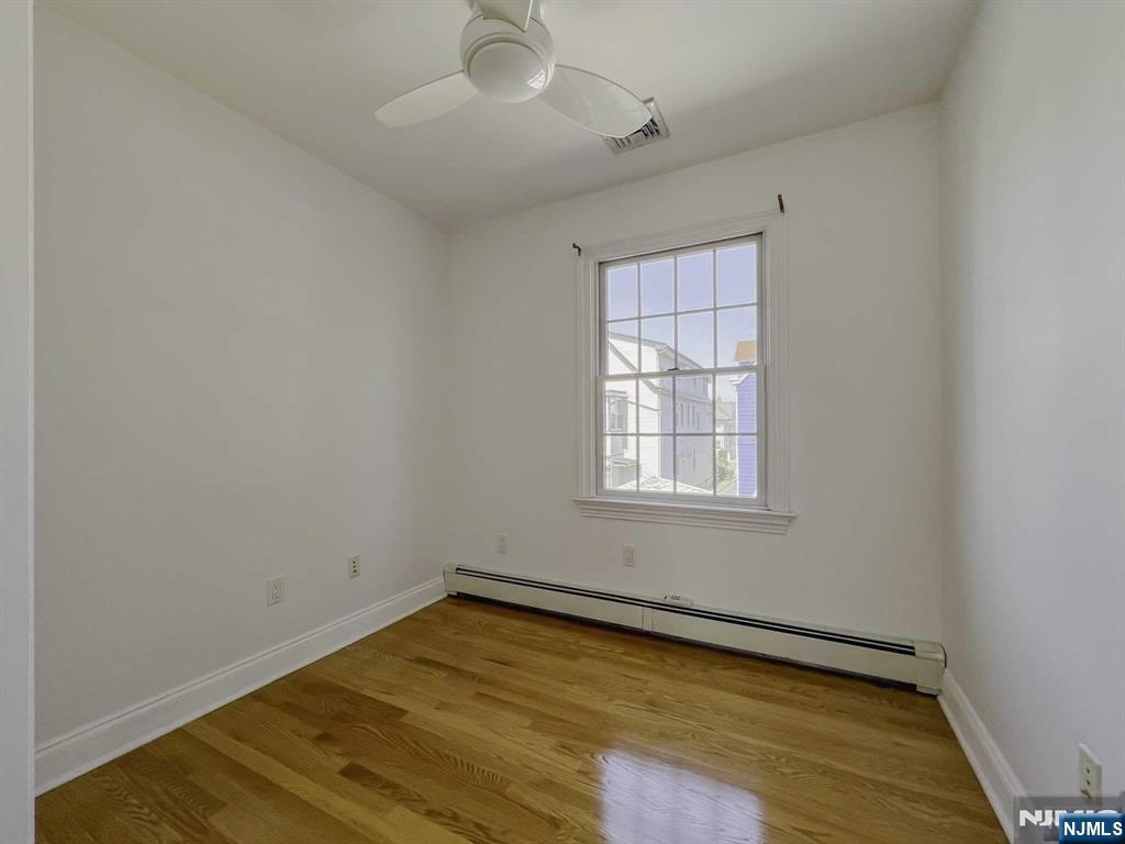 91 Cutler Street 2/2nd flr