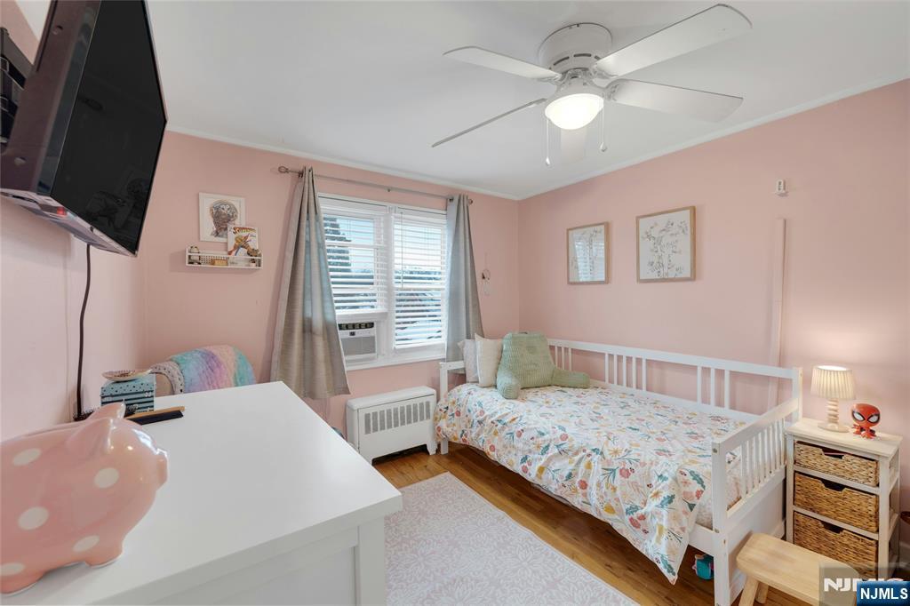 48-B Hastings