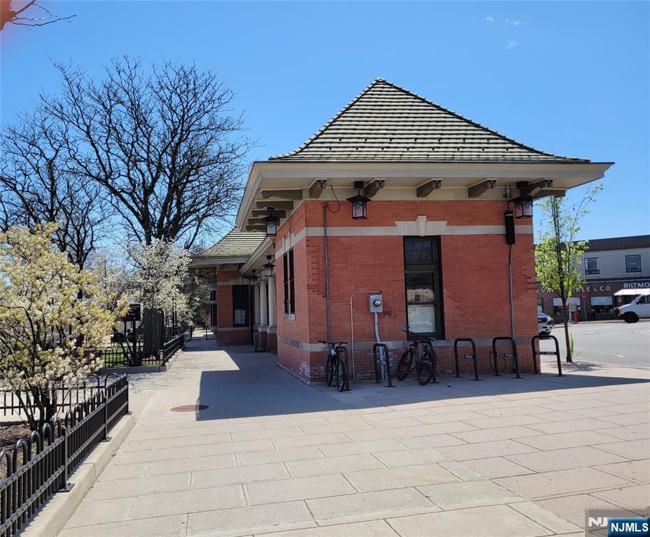 130 Orient Way 5A