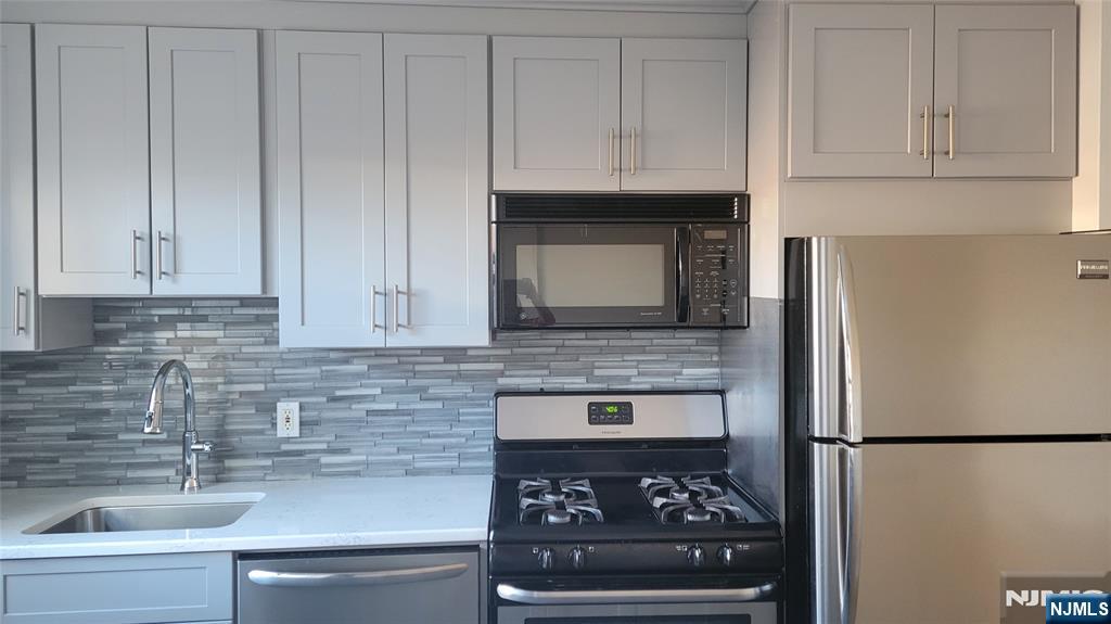 130 Orient Way 5A
