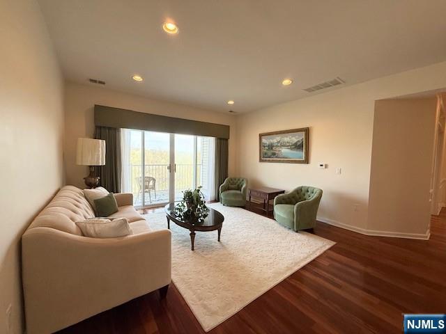 9411 Warrens Way