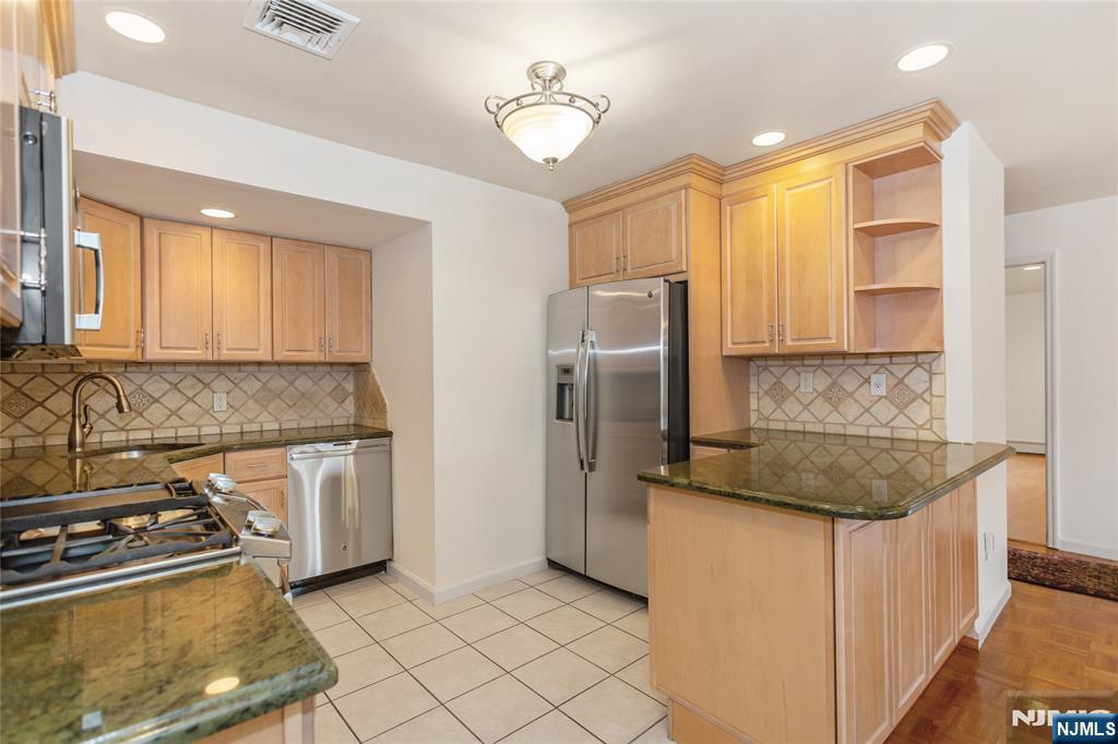 130 N 7th Street