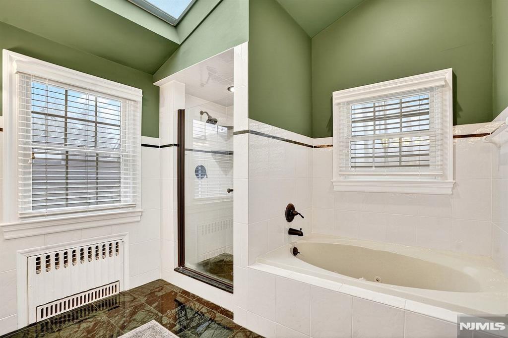 8 Hemlock Lane