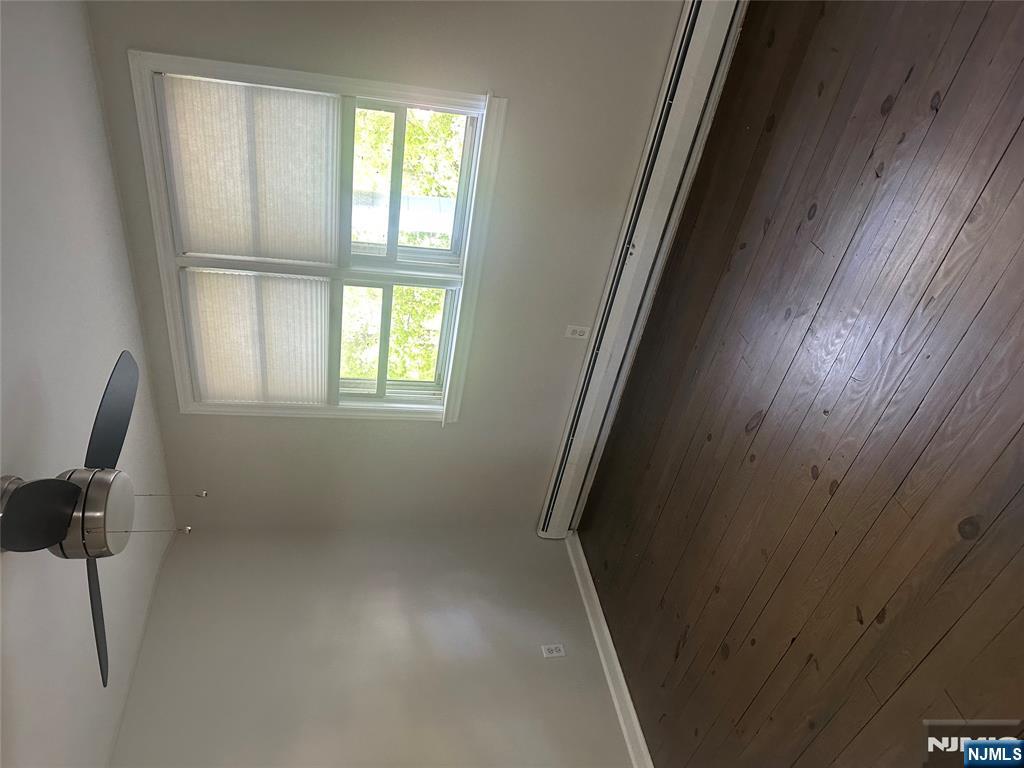 28-27 Sheridan Place