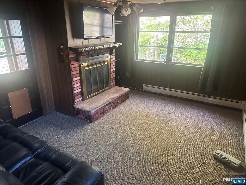 28-27 Sheridan Place