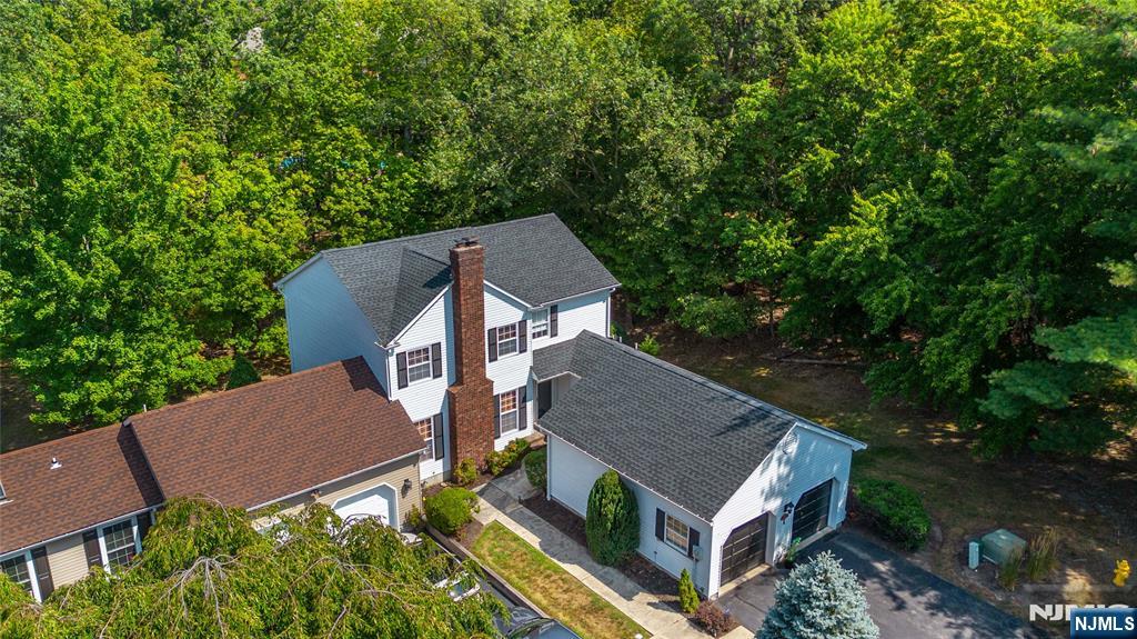8 Tomahawk Drive