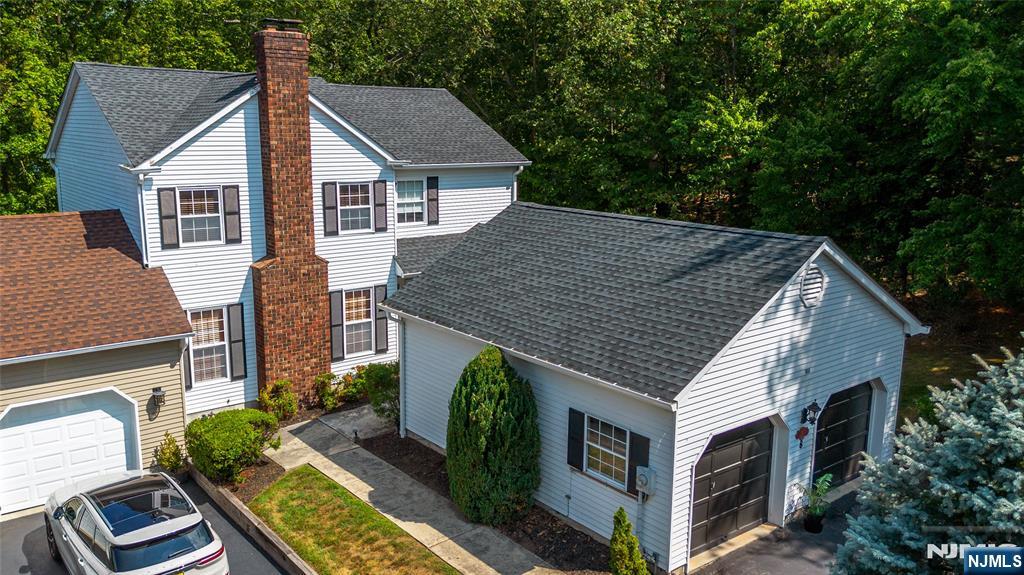 8 Tomahawk Drive