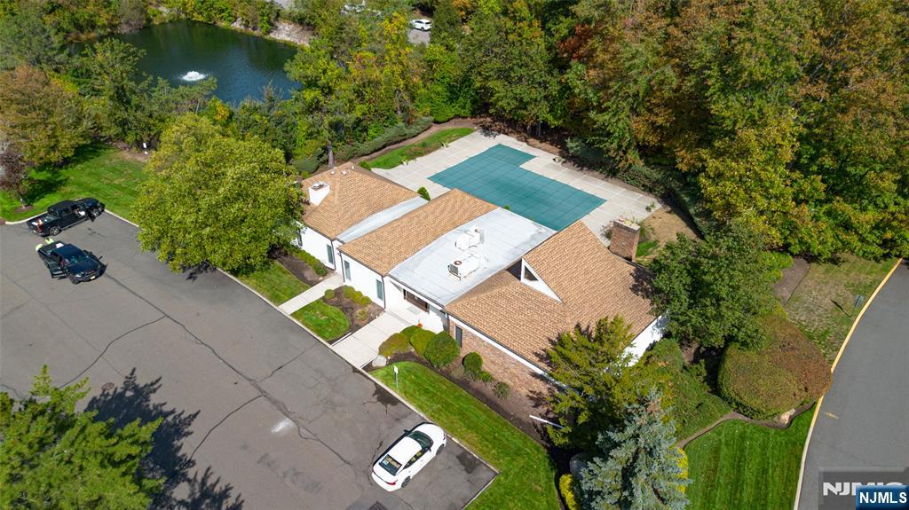 1 Bentley Drive 3