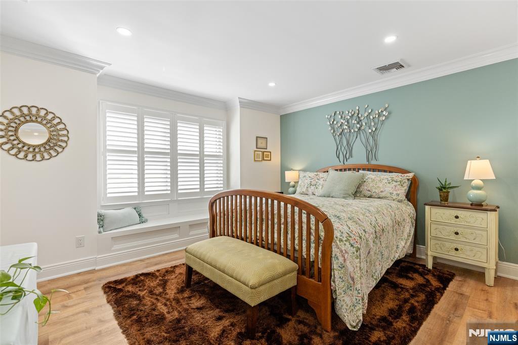 1 Bentley Drive 3