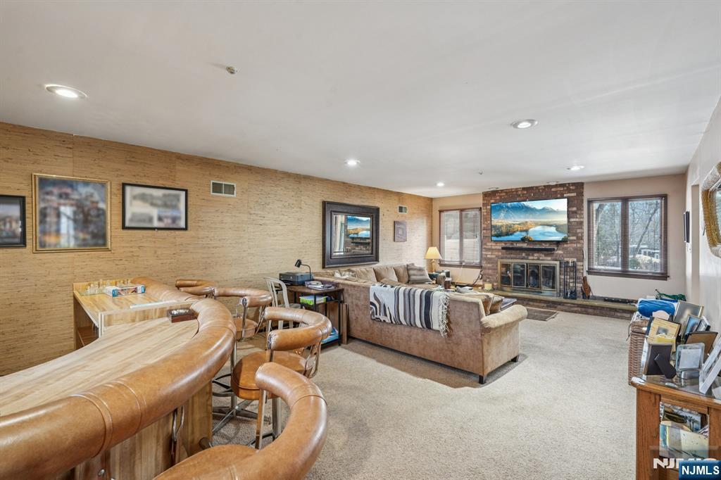 845 Rifle Camp Road