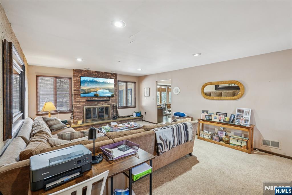 845 Rifle Camp Road