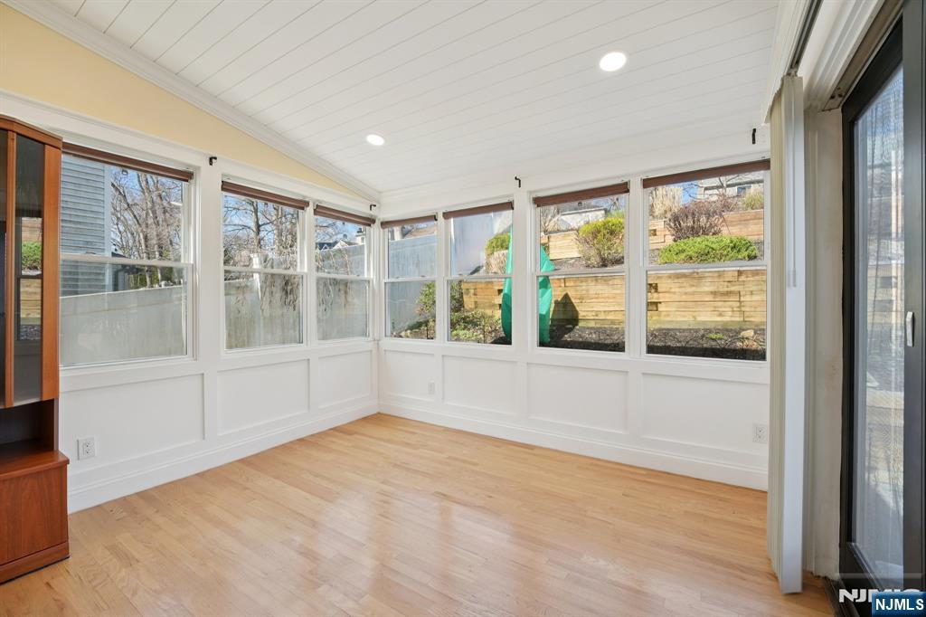 59 Oakwood Drive