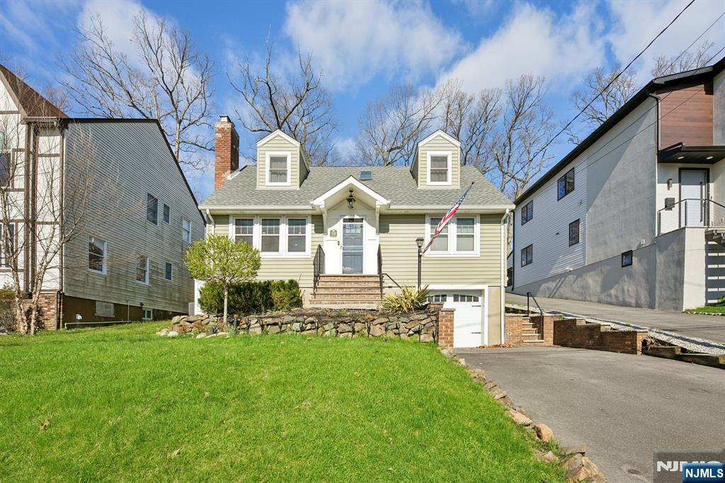 59 Oakwood Drive