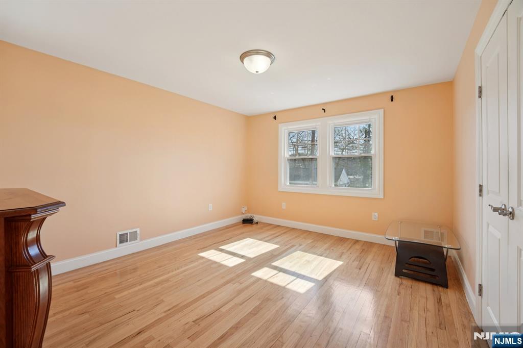 59 Oakwood Drive