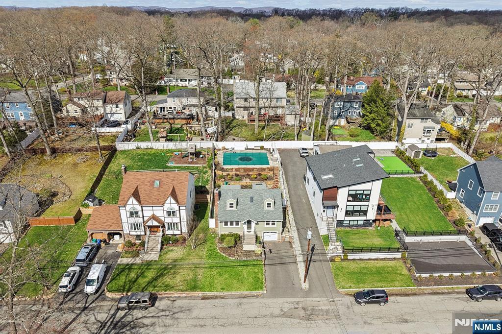 59 Oakwood Drive