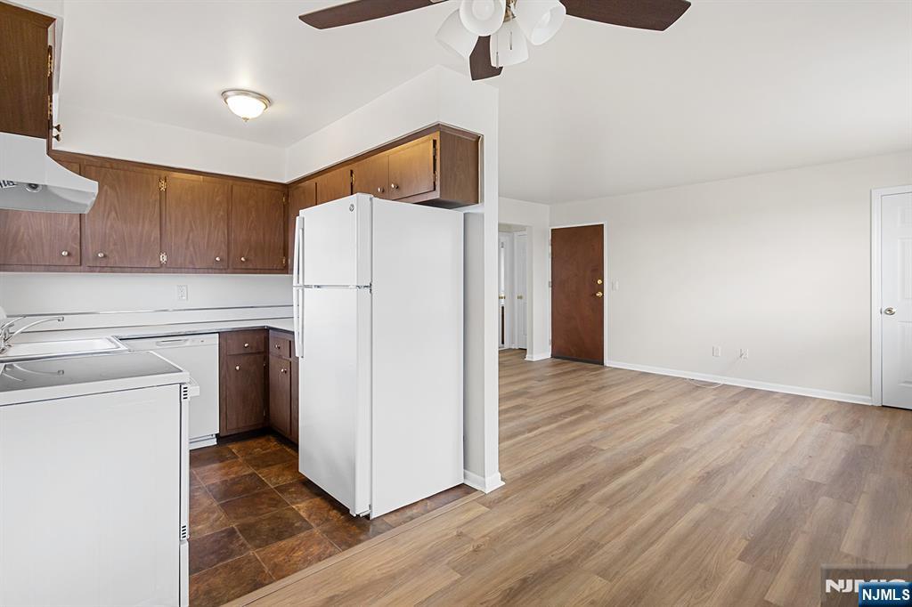 145 Arnot Street 4B