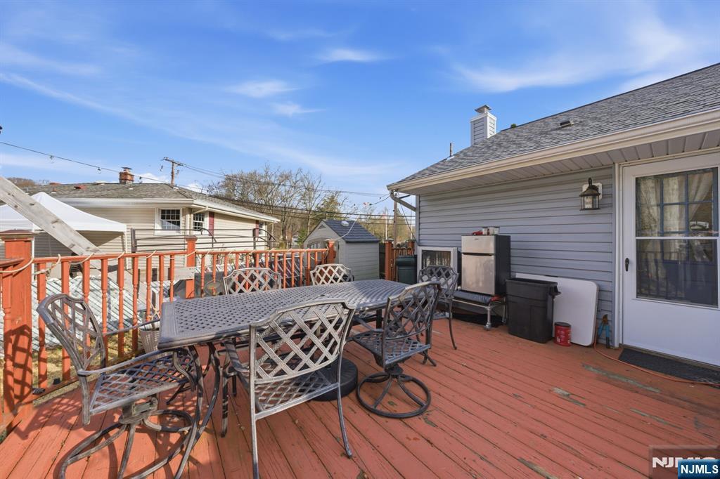 50 Skyline Lake Drive