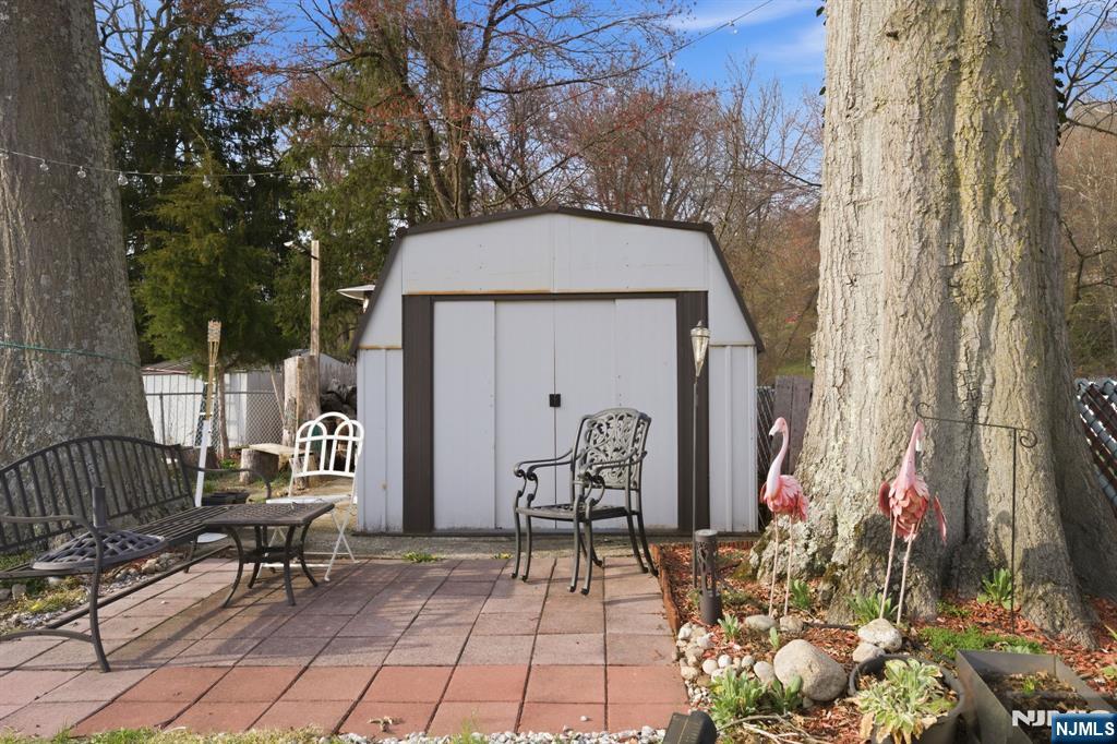 50 Skyline Lake Drive