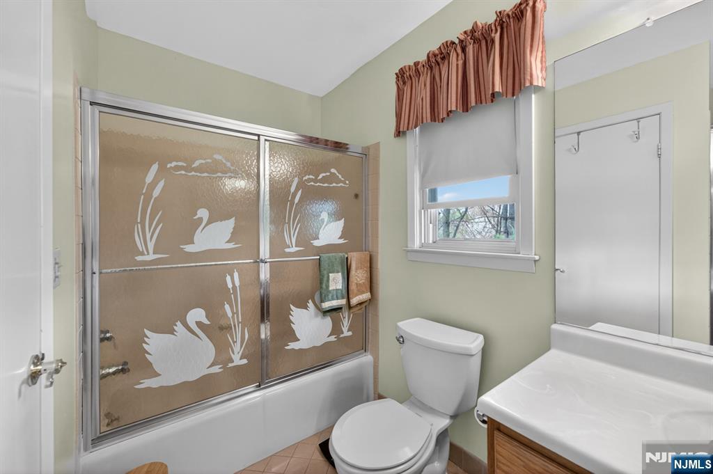 7 Chicopee Drive