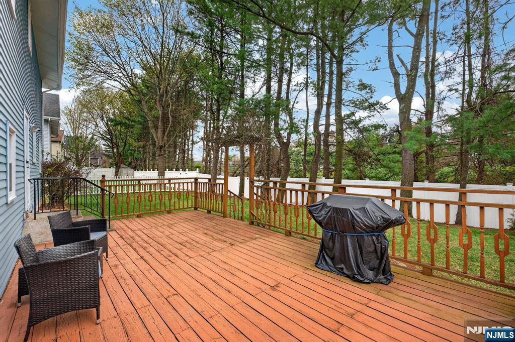 7 Chicopee Drive