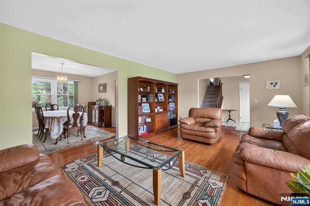7 Chicopee Drive