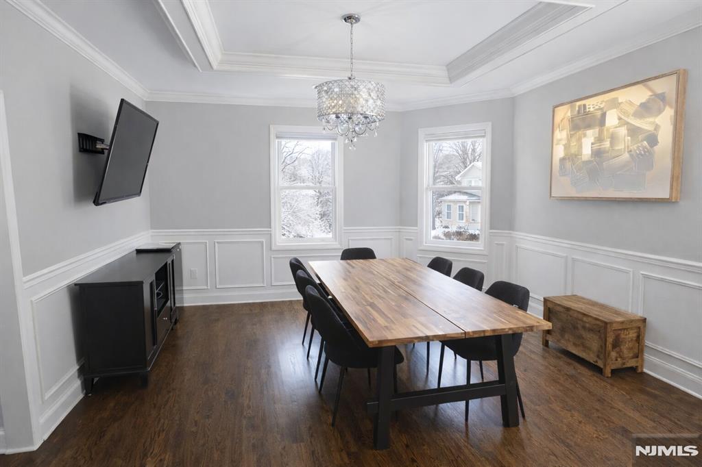 146 Poplar