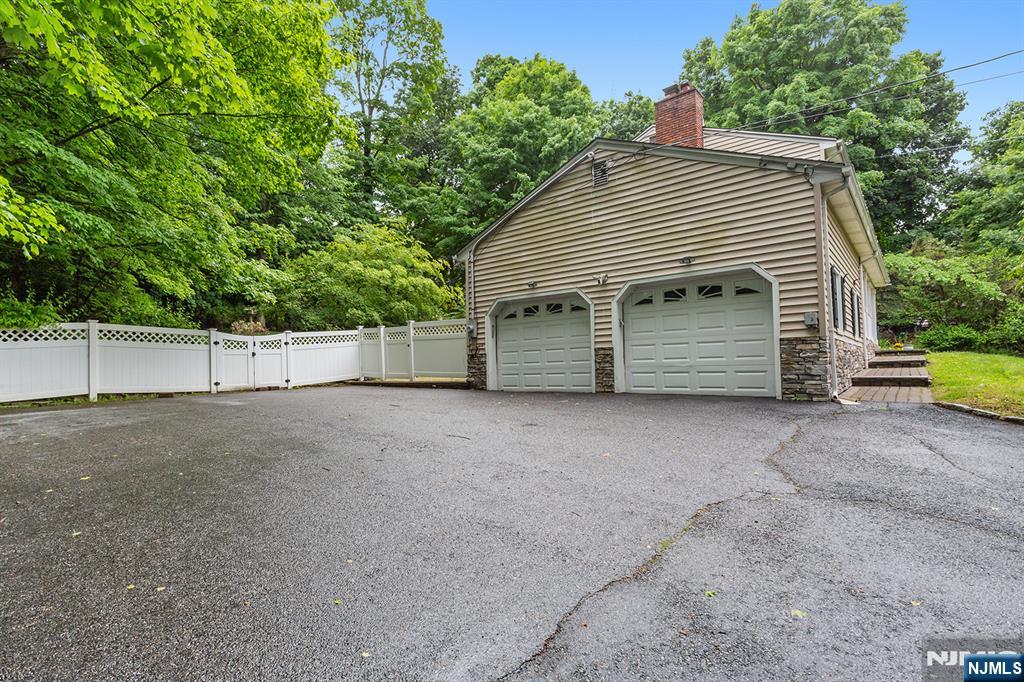 596 Terhune Drive