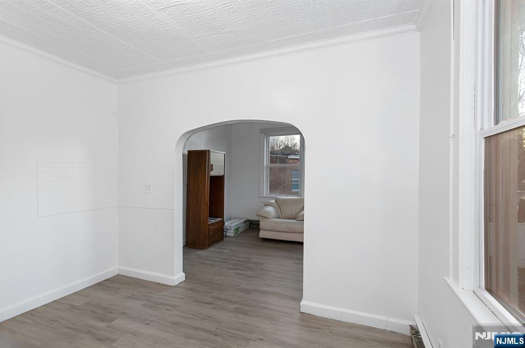 140 Nagle Street