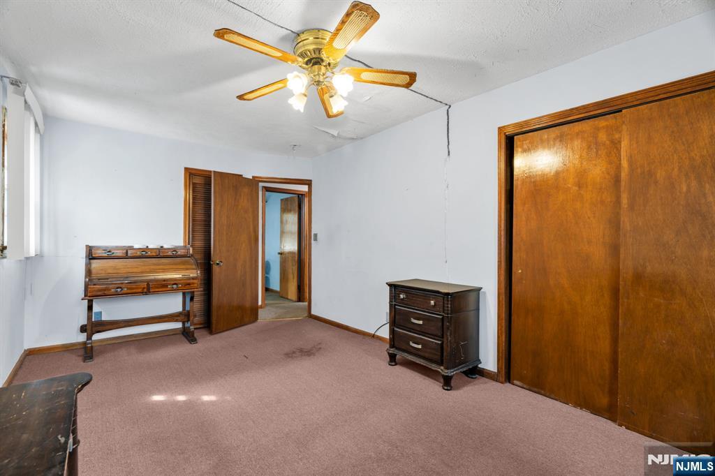 123 Summit Avenue