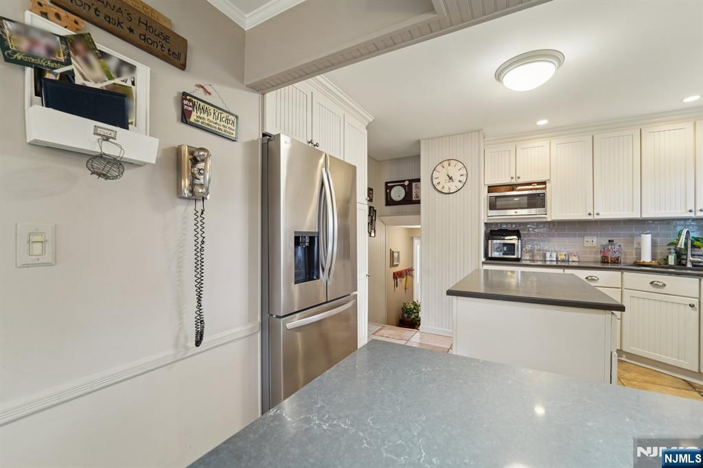 15 Ella Lane