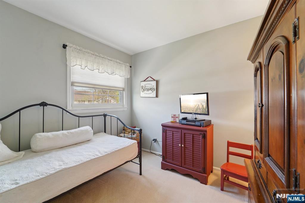 15 Ella Lane