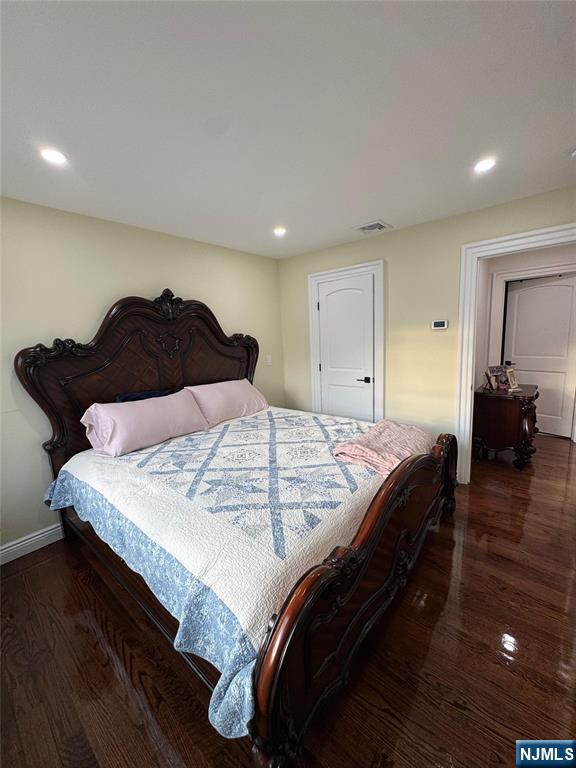 271 Bergen Boulevard