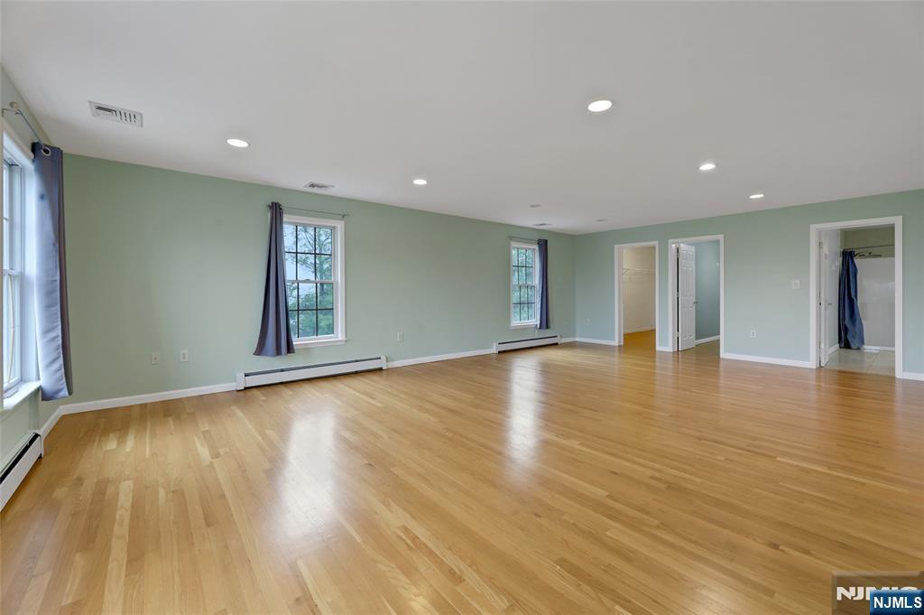 40 Horseneck Road