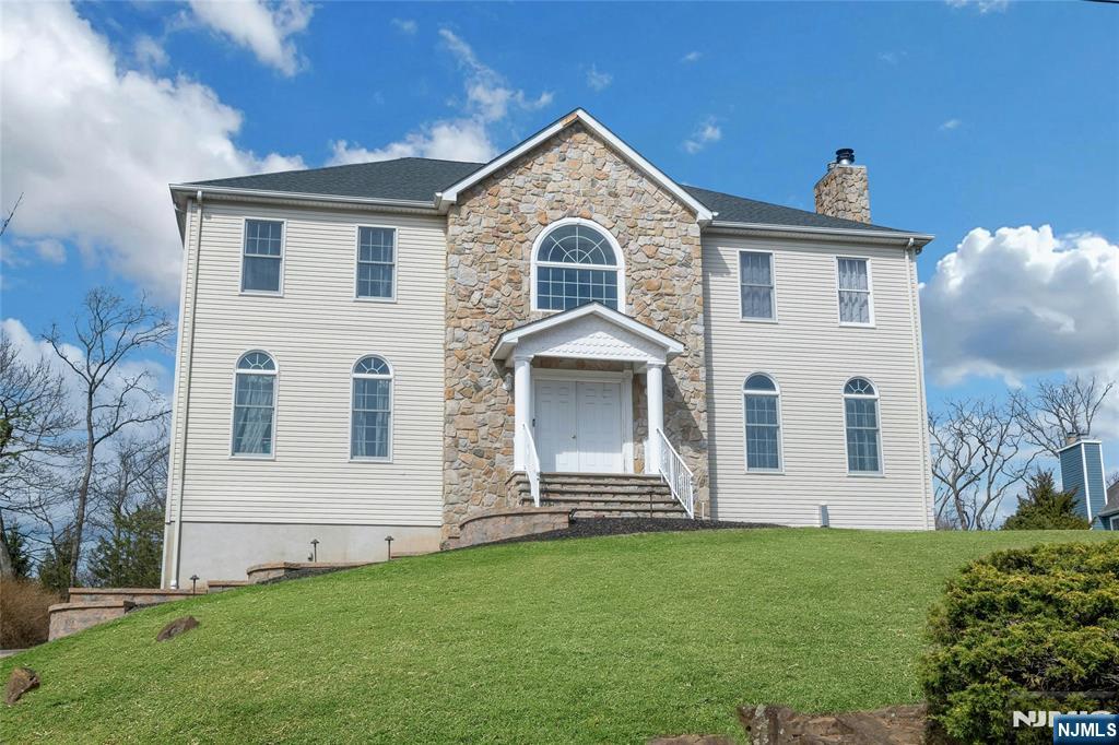 40 Horseneck Road