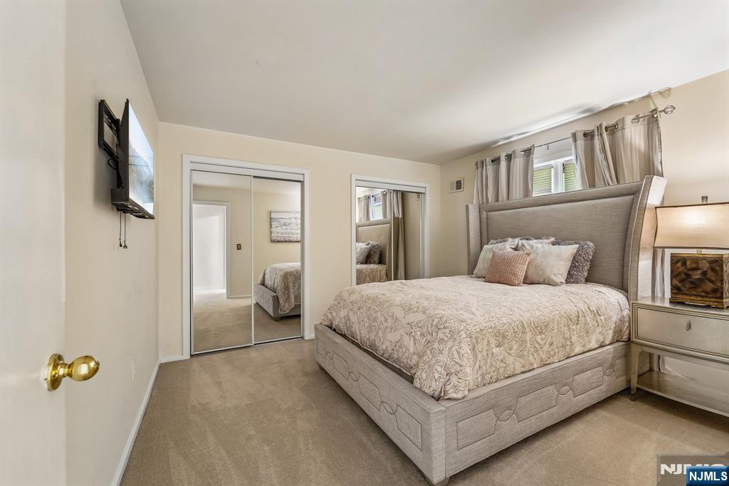 8 Union Hill Road