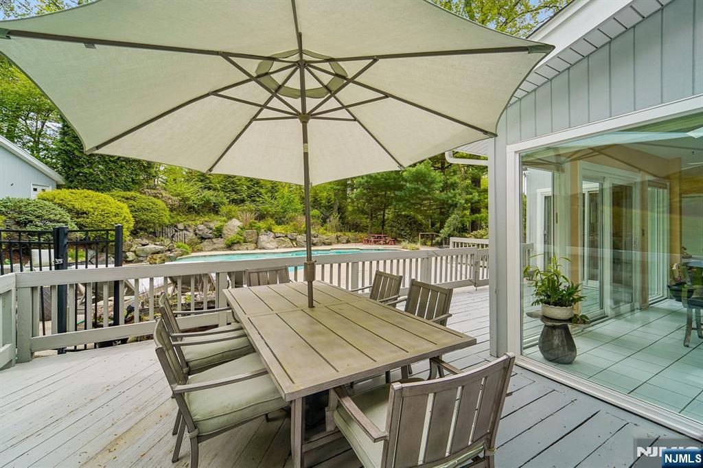 8 Union Hill Road