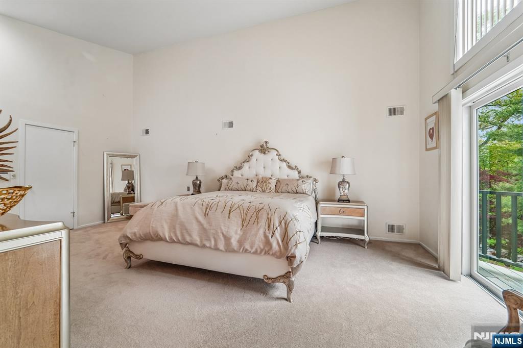 8 Union Hill Road