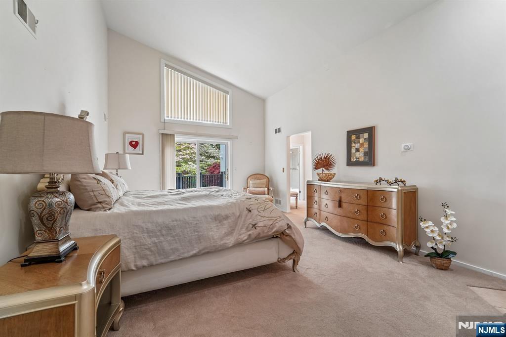 8 Union Hill Road