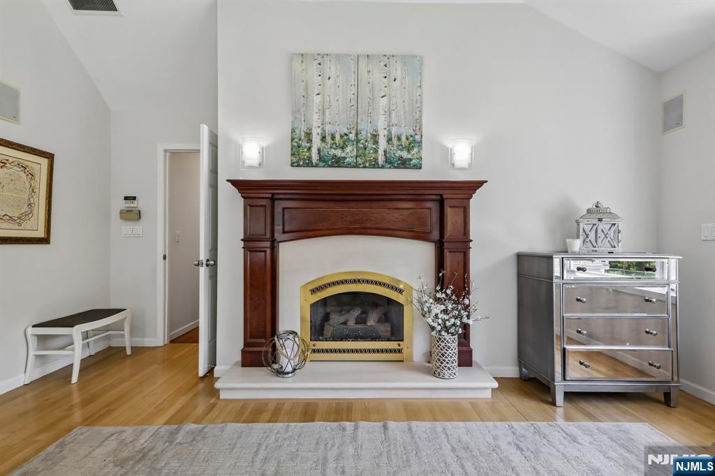 20 Normandy Road