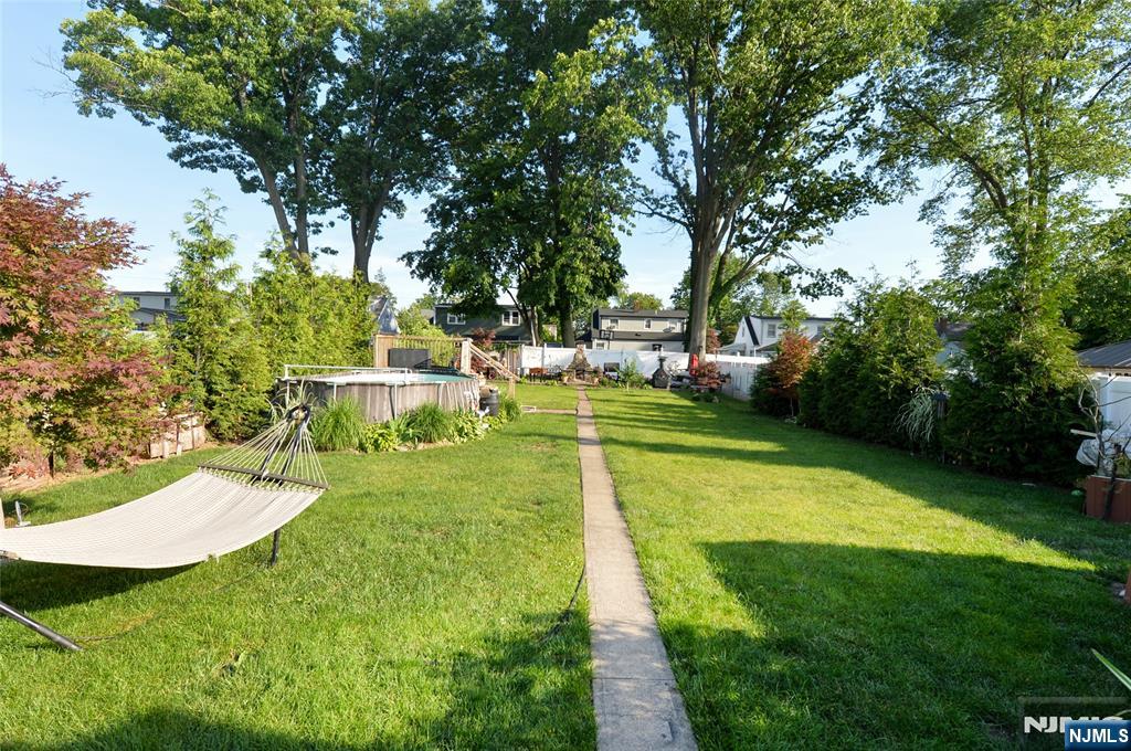 18 Parker Avenue