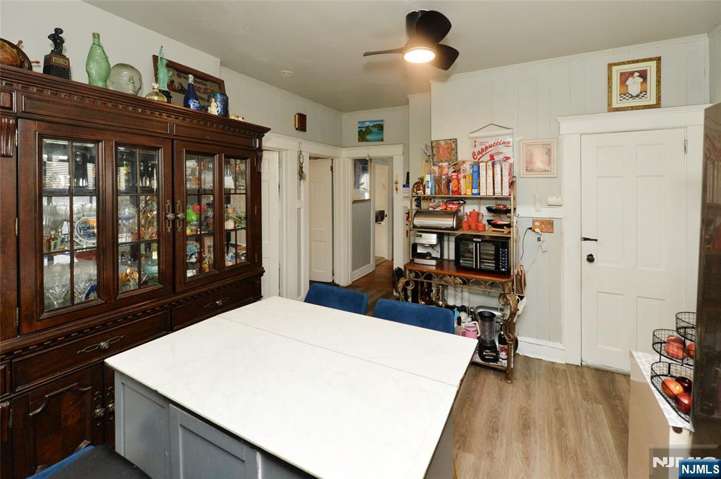 18 Parker Avenue