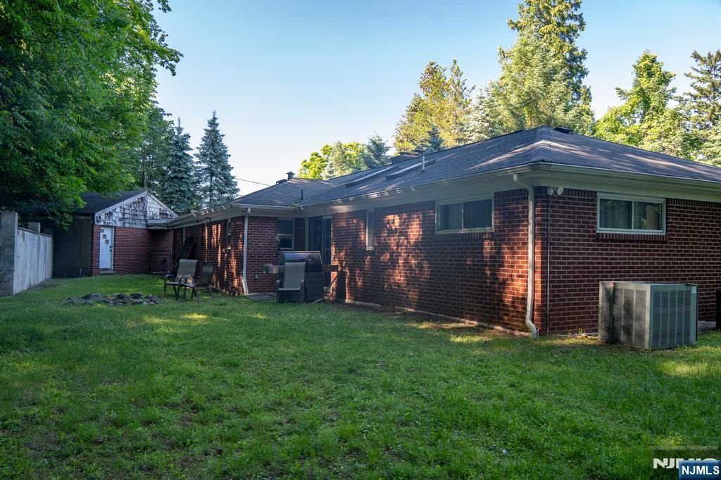 45 Peters Lane