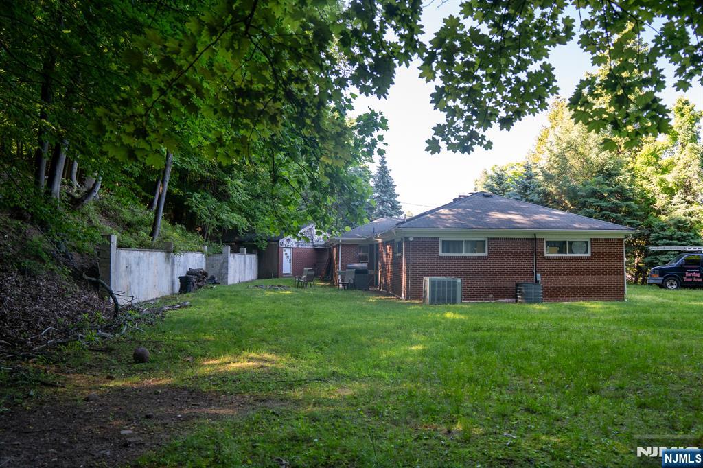 45 Peters Lane