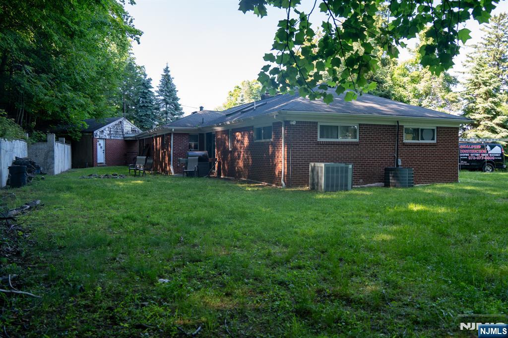 45 Peters Lane