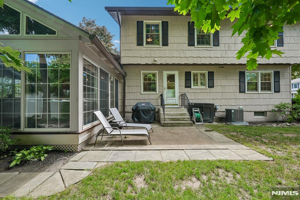4 Holyoke Road