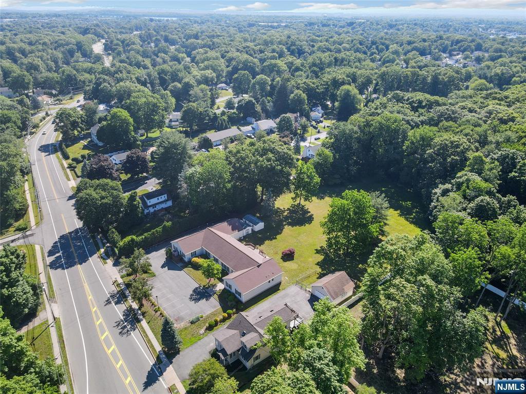 1093 Littleton Road