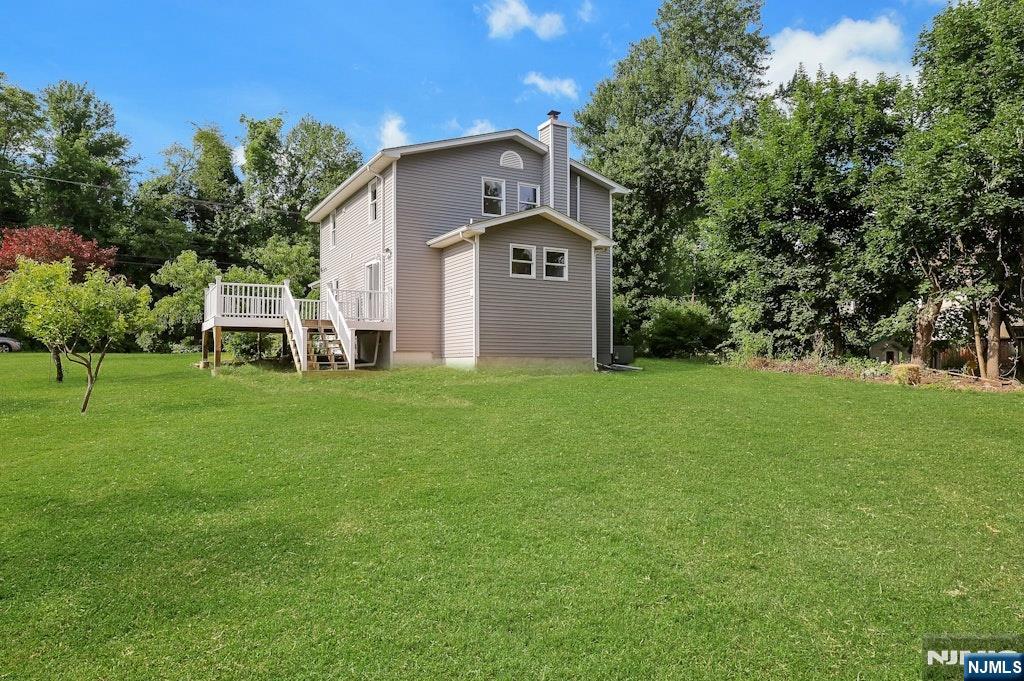 32 Bellows Lane